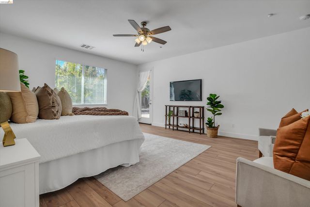 608 Big Basin Dr, Brentwood, CA 94513