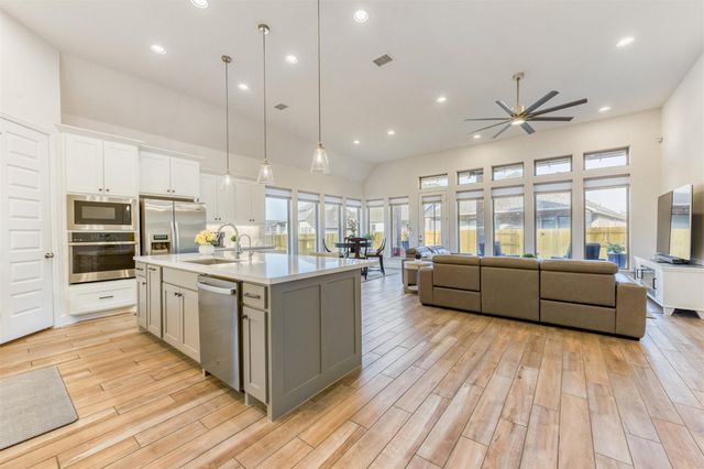 345 Prickly Poppy LOOP, Kyle, TX 78640