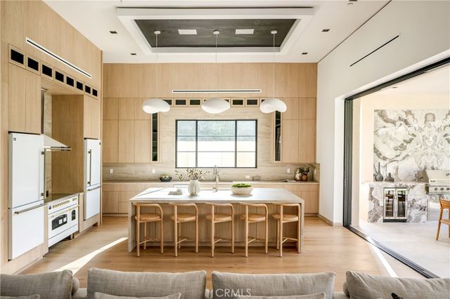 11826 Kling Street, Valley Village, CA 91607