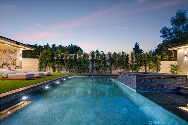 11826 Kling Street, Valley Village, CA 91607