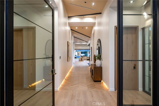 11826 Kling Street, Valley Village, CA 91607