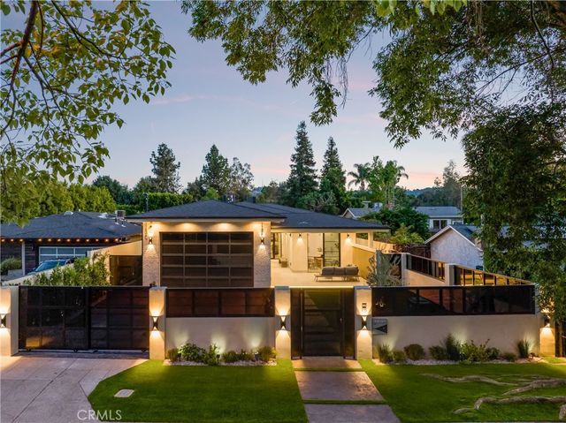 11826 Kling Street, Valley Village, CA 91607
