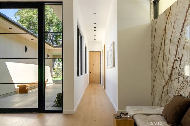 11826 Kling Street, Valley Village, CA 91607