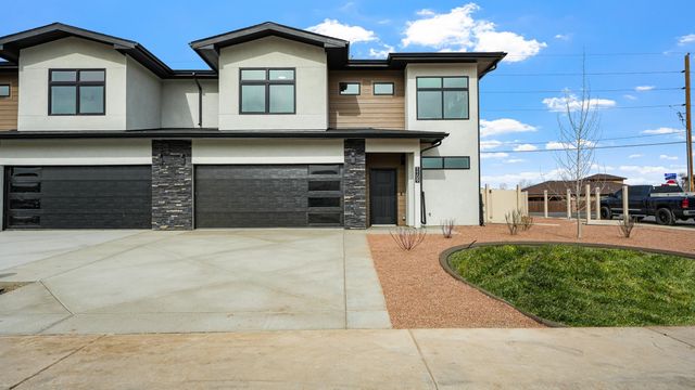 1107 & 1109 Mee Canyon Circle, Fruita, CO 81521