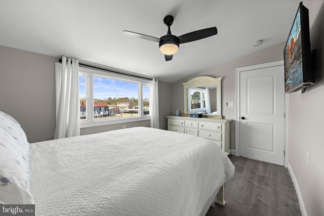 88 DAVID DR, Manahawkin, NJ 08050