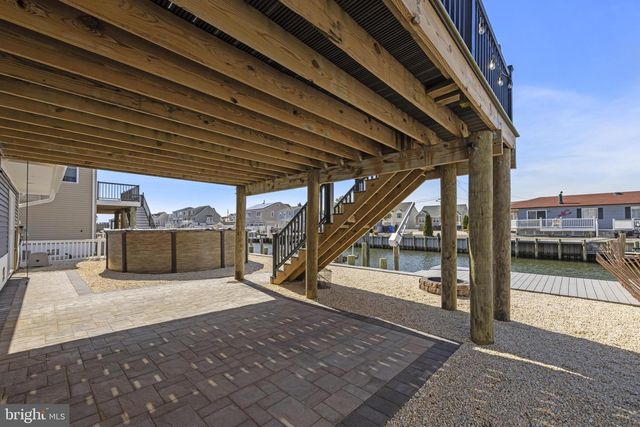 88 DAVID DR, Manahawkin, NJ 08050