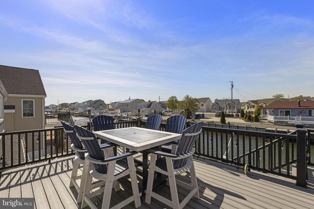 88 DAVID DR, Manahawkin, NJ 08050