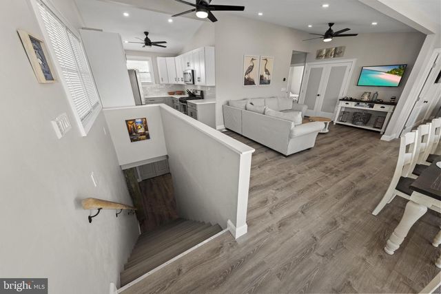 88 DAVID DR, Manahawkin, NJ 08050