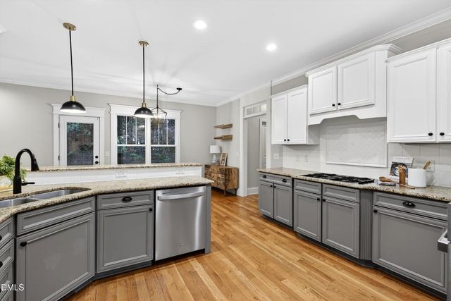 141 Eden Glen Drive, Holly Springs, NC 27540