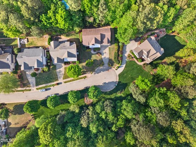 141 Eden Glen Drive, Holly Springs, NC 27540