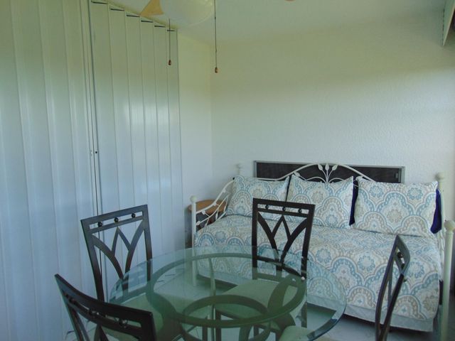 7640 NW 18th Street 401, Margate, FL 33063