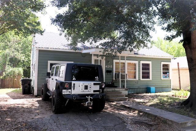 4215 Gee Street, Greenville, TX 75401