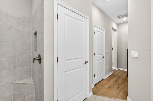 33805 ASTORIA CIRCLE, Wesley Chapel, FL 33545