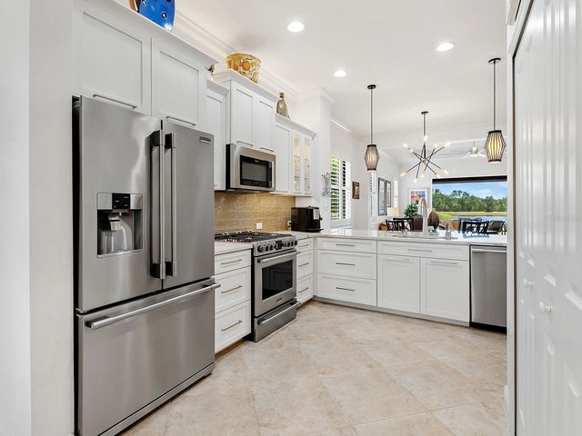 7263 BELLEISLE GLEN, Lakewood Ranch, FL 34202