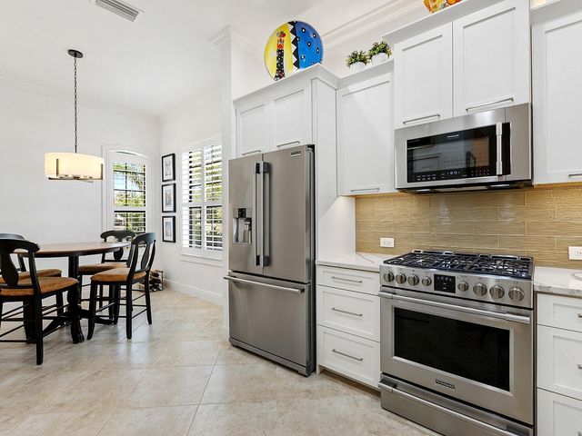 7263 BELLEISLE GLEN, Lakewood Ranch, FL 34202