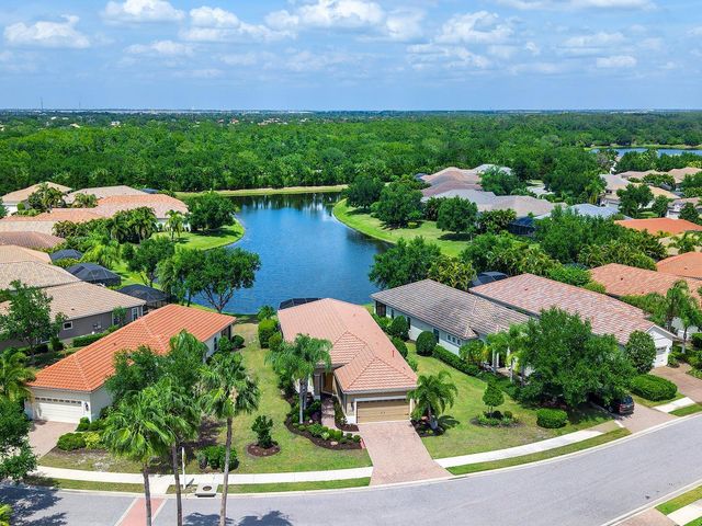 7263 BELLEISLE GLEN, Lakewood Ranch, FL 34202