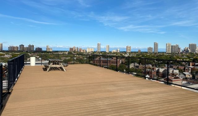 1872 N Clybourn Avenue 103, Chicago, IL 60614