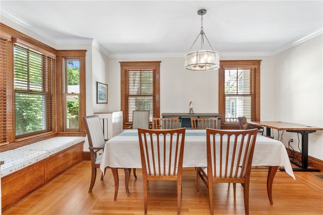8 Bush Street, Newport, RI 02840