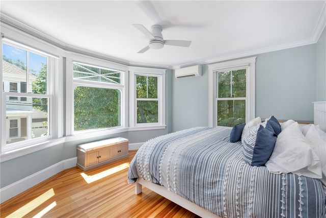 8 Bush Street, Newport, RI 02840