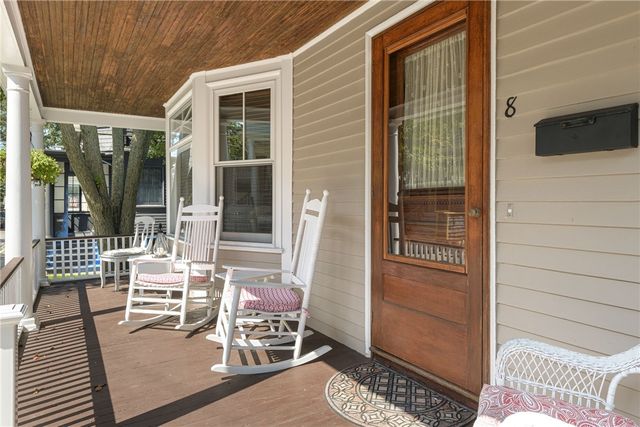 8 Bush Street, Newport, RI 02840