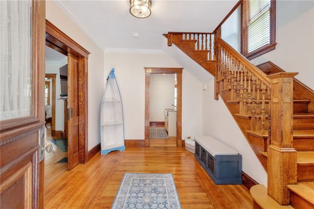 8 Bush Street, Newport, RI 02840