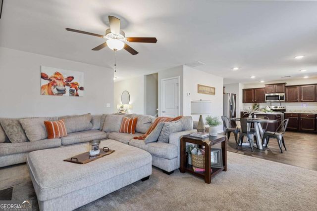 43 Pamela Way, Dallas, GA 30157