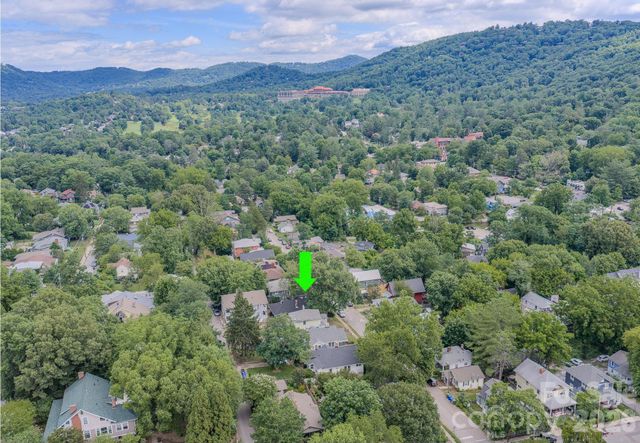 49 Madison Avenue, Asheville, NC 28801
