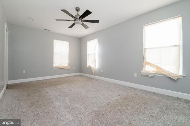 1013 MYRTLE AVE, Baltimore, MD 21201