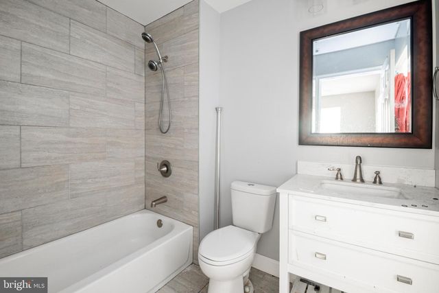 1013 MYRTLE AVE, Baltimore, MD 21201