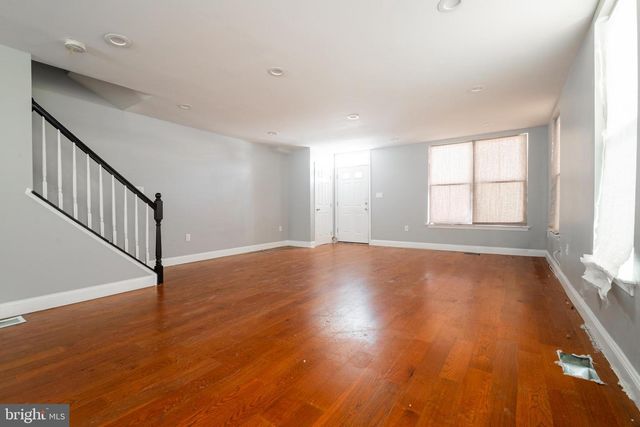 1013 MYRTLE AVE, Baltimore, MD 21201