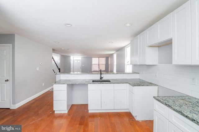 1013 MYRTLE AVE, Baltimore, MD 21201