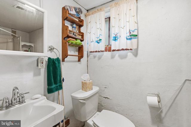 626 LAUREL DR, Pasadena, MD 21122
