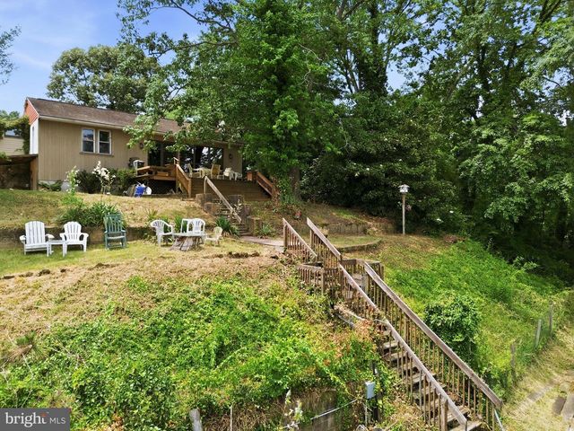 626 LAUREL DR, Pasadena, MD 21122