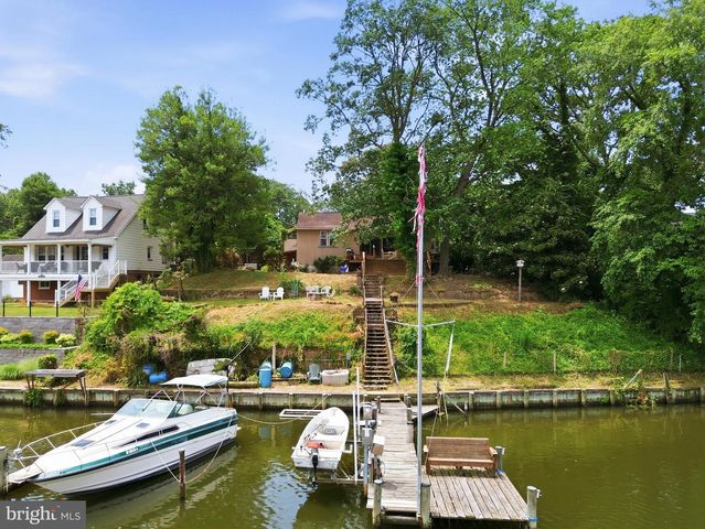 626 LAUREL DR, Pasadena, MD 21122