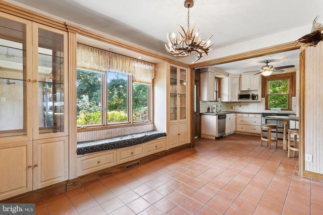 626 LAUREL DR, Pasadena, MD 21122