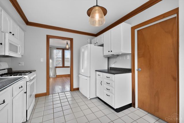 4635 Mayhew Avenue, Delhi Twp, OH 45238