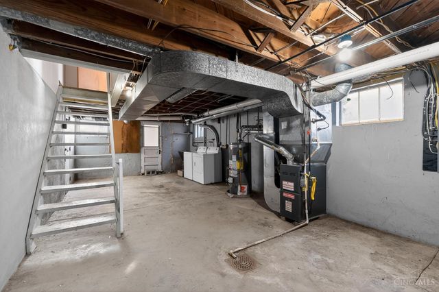 4635 Mayhew Avenue, Delhi Twp, OH 45238