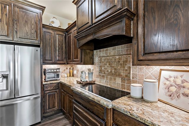 10096 Lancaster Drive, Iola, TX 77861