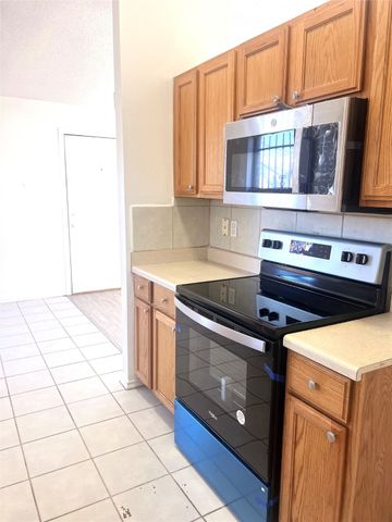 2912 Kellogg Avenue, Dallas, TX 75216