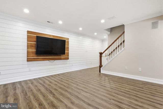 908 FAIRVIEW AVE, Feasterville Trevose, PA 19053