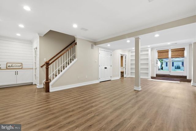 908 FAIRVIEW AVE, Feasterville Trevose, PA 19053