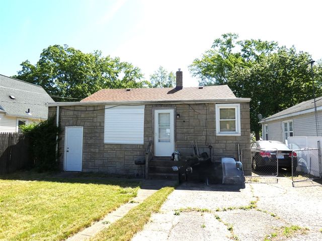 1236 Jennings Avenue, Benton Harbor, MI 49022