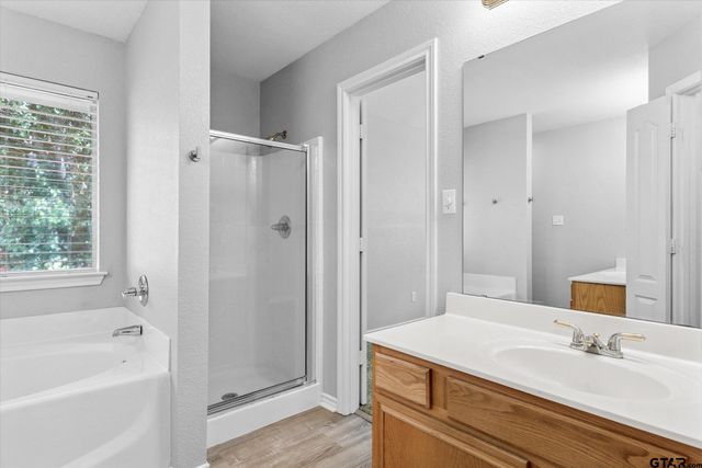 222 Amanda Court, Whitehouse, TX 75791