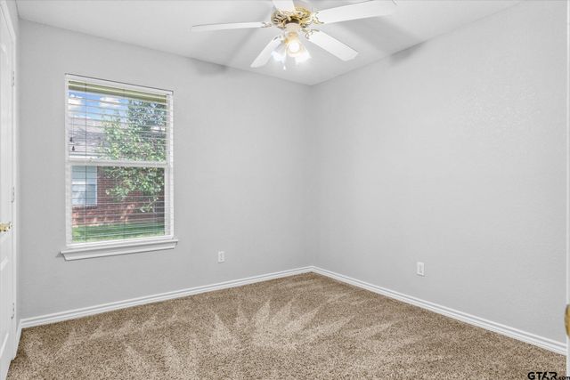 222 Amanda Court, Whitehouse, TX 75791