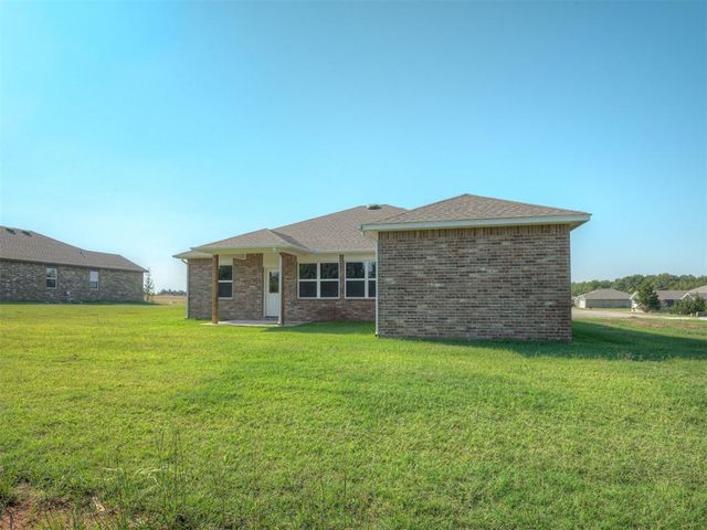 6404 E Cowboy Trail Way, Stillwater, OK 74075
