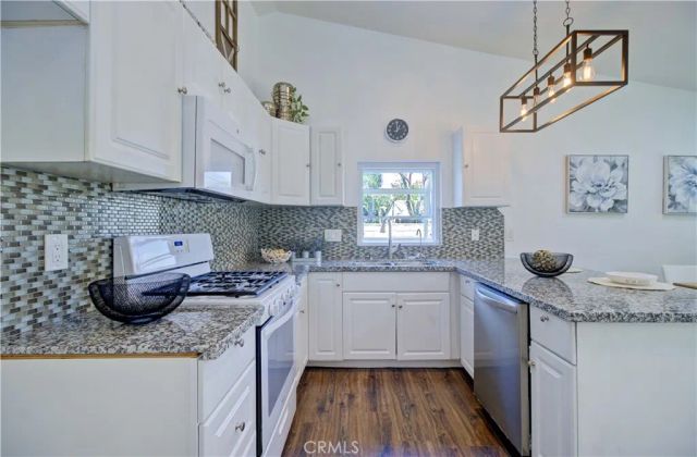 292 N Camino Arroyo, Anaheim Hills, CA 92807