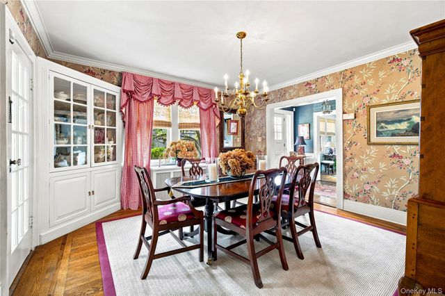 66 S Lewis Place, Rockville Centre, NY 11570