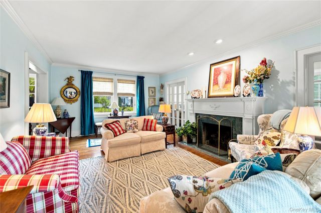 66 S Lewis Place, Rockville Centre, NY 11570