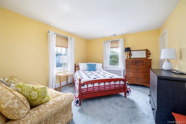 66 S Lewis Place, Rockville Centre, NY 11570