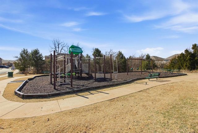 14804 Lost Falls Way, Oklahoma City, OK 73142